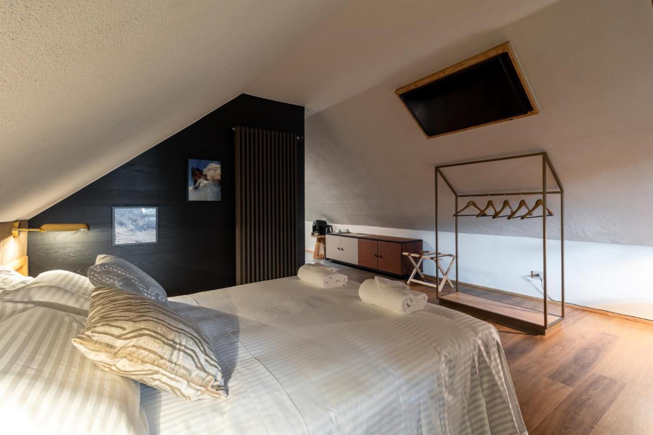 Milia Hotel